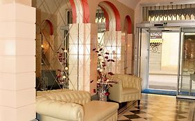 Hotel Amadeus E Teatro