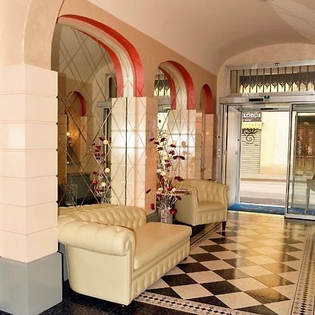 Hotel Amadeus E Teatro Torino Esterno foto