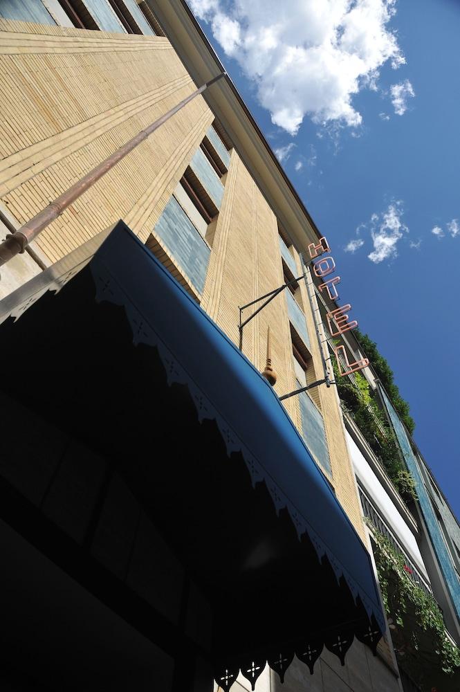 Hotel Amadeus E Teatro Torino Esterno foto