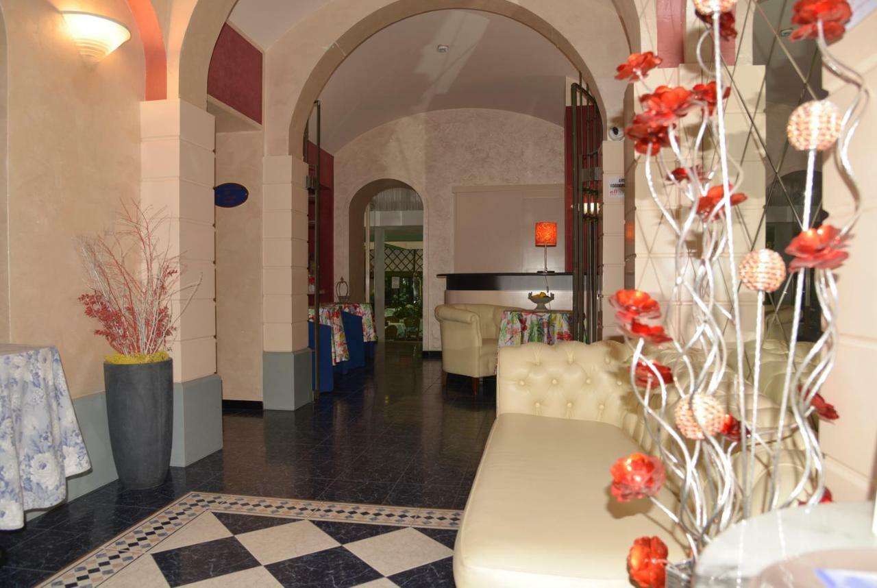 Hotel Amadeus E Teatro Torino Esterno foto